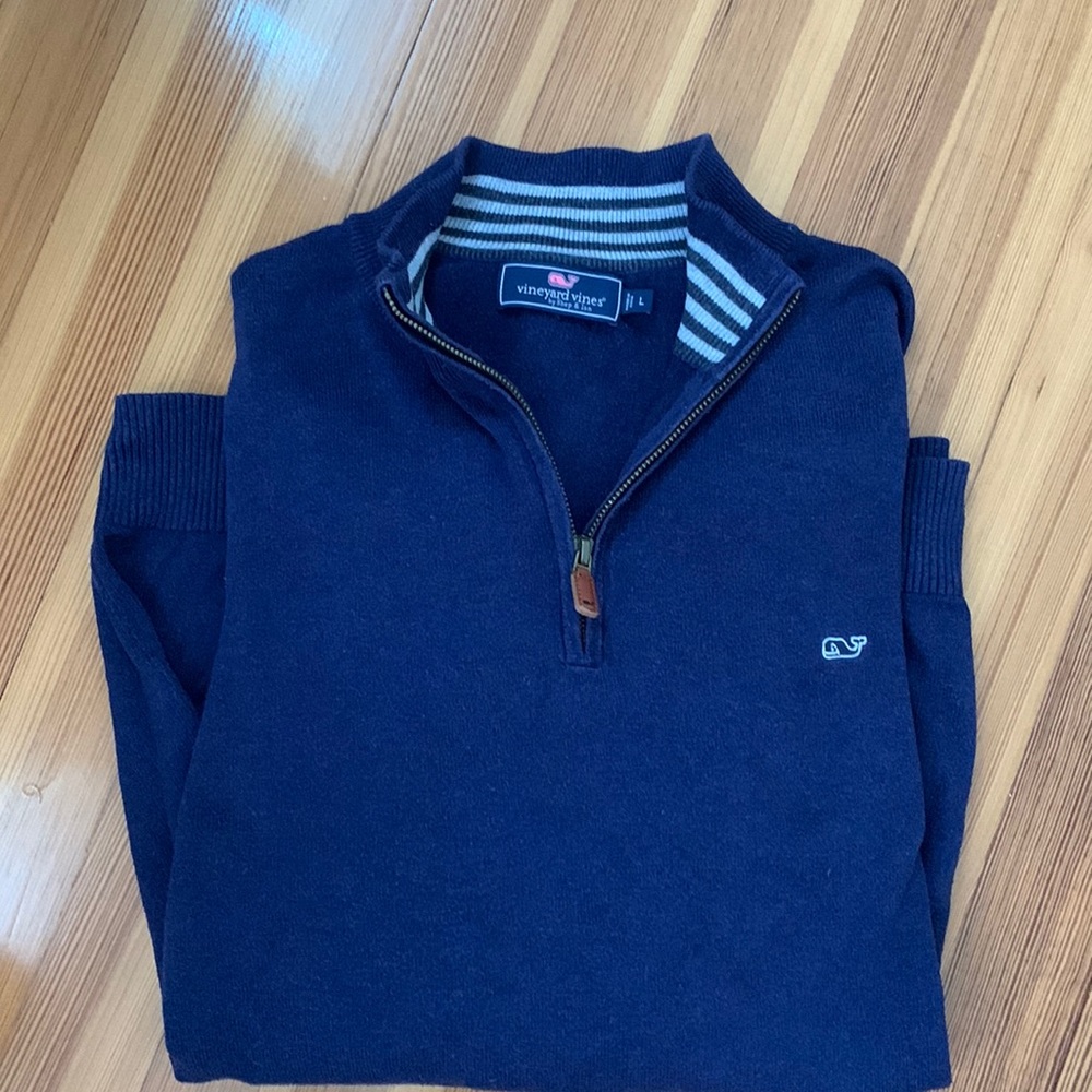 Vineyard Vines - men’s 1/4 zip sweater